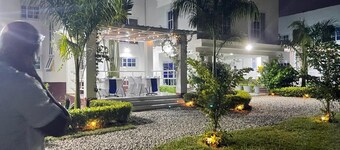 Park Springs Hotel