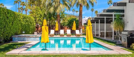 Piscina externa, piscina aquecida