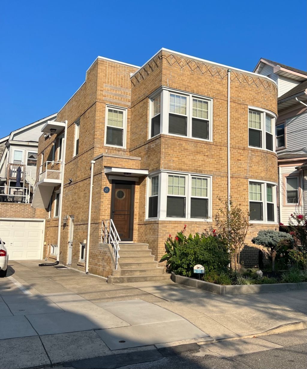 One block to beach and boardwalk!