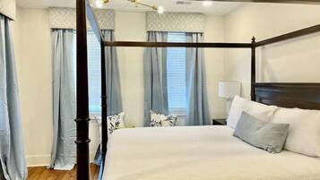 Iron/ironing board, travel crib, free WiFi, bed sheets