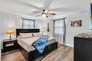 3 bedrooms, iron/ironing board, travel cot, free WiFi