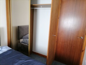 Apartment | 2 bedrooms, free WiFi, bed sheets