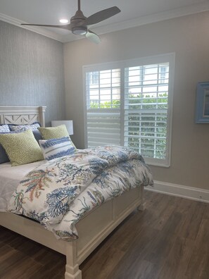 3 bedrooms, desk, iron/ironing board, free WiFi