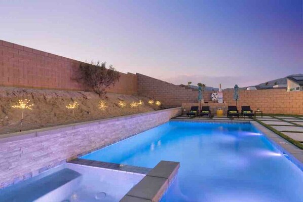 Outdoor pool, a heated pool