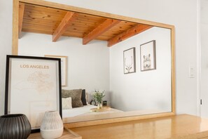 3 bedrooms, travel crib, free WiFi, bed sheets