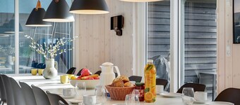 Lovely home in Nørre Nebel with sauna