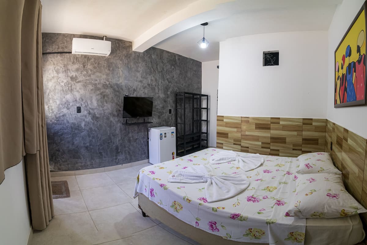 Quarto casal ou duplo conforto | Wi-Fi de cortesia, roupa de cama