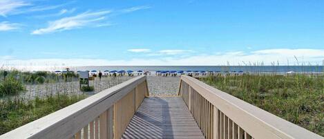 Sillas reclinables de playa, toallas de playa