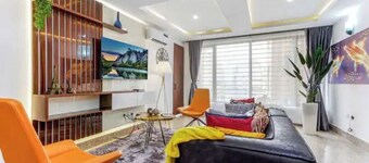 A condo 3 bedroom luxurious apartments