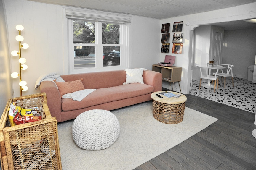 Peach By The Beach! 1 Bdrm Apt Close To Downtown - Four Winds Casino New Buffalo