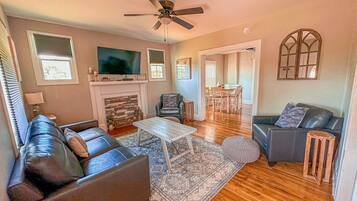 Een smart-tv en streamingdiensten