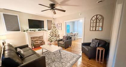 Clean, Modern Cottage near Martinsville!