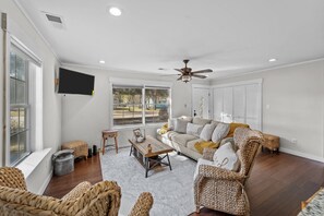Living area - the blessing (Kill Devil Hills)