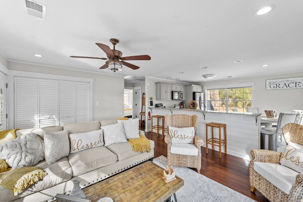 Living area - the blessing (Kill Devil Hills)