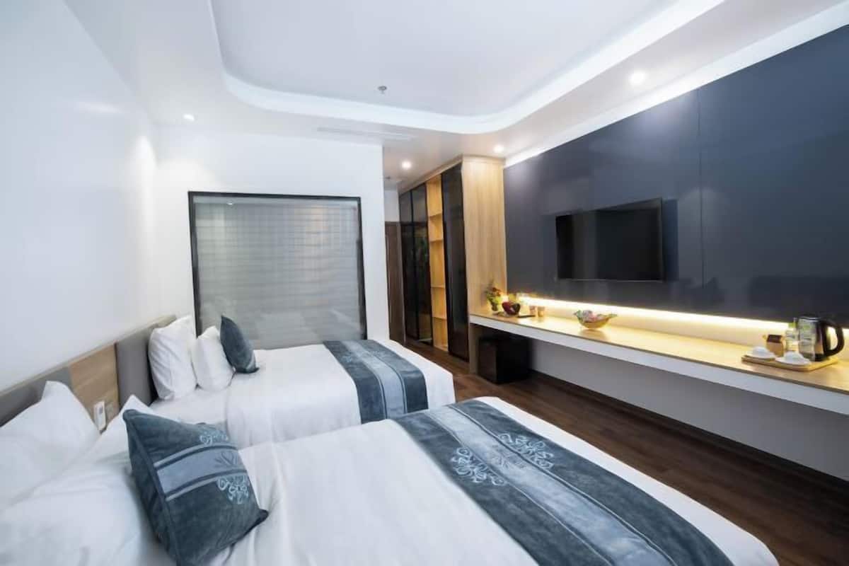 1 bedroom, minibar, in-room safe, desk