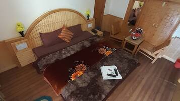 8 chambres, accĂšs Internet