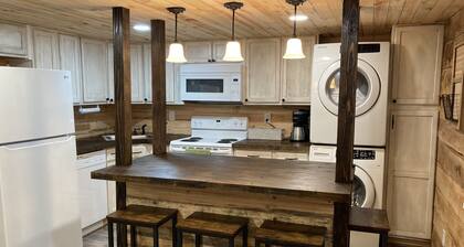 Peaceful cabin in the center of riding country!