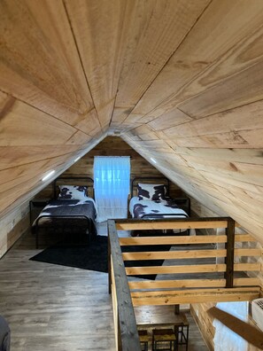 Sauna - Peaceful cabin in the center of riding country!  (Duff)