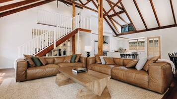 Homestead | Living area | 40-inch Smart TV with digital channels, TV, fireplace