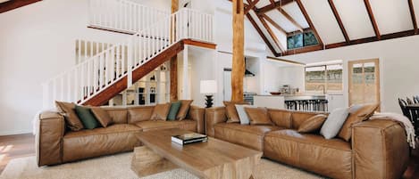 Homestead | Oleskelualue | Älytelevisio, takka, Netflix, suoratoistopalvelut