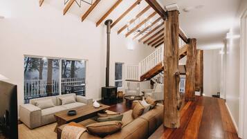 Vintners Residence | Living area | 40-inch Smart TV with digital channels, TV, fireplace
