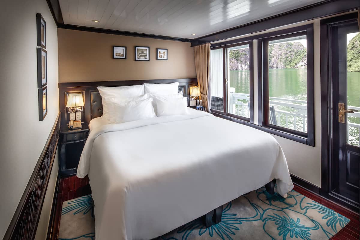 Deluxe Balcony Cabin