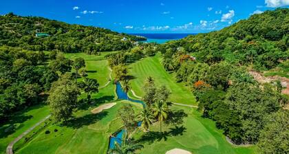 Beachwalk Becune w/private pool. Walk to the beach! Destination weddings!