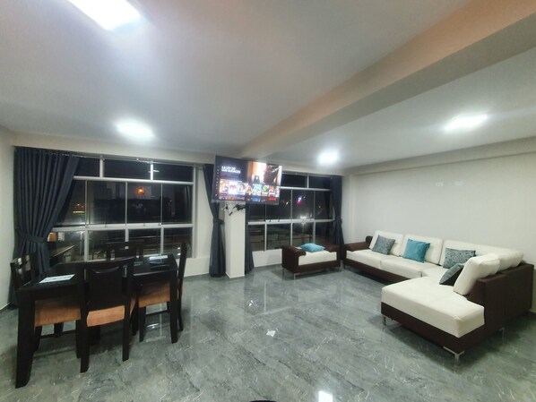 Dining room - Departamentos Appart d'liette (Trujillo)