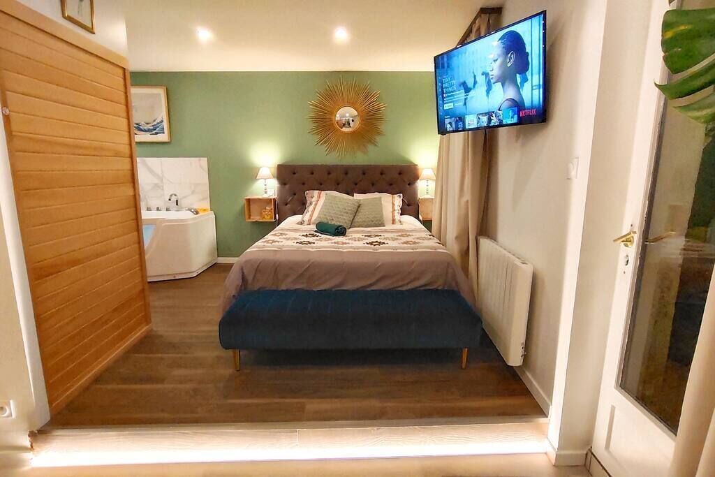 1 chambre, fer et planche à repasser, Wi-Fi, draps fournis