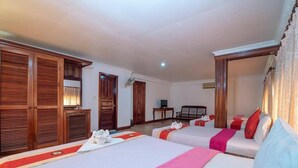 Room - Angkor Indian Hotel (Siem Reap)