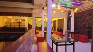 Exterior - Angkor Indian Hotel (Siem Reap)