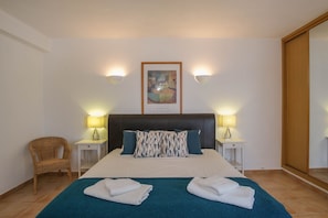 4 chambres, lit parapluie, Wi-Fi