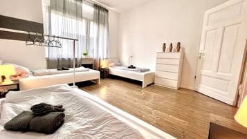 2 bedrooms, free WiFi, bed sheets