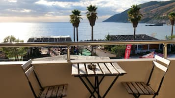 Doppelzimmer, Balkon, Meerblick | Balkon