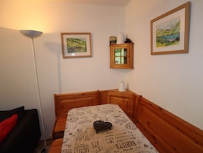 Dining - Cozy apartment 3-5 pers, pool, near slopes, village center (Arêches-Beaufort)