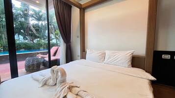 Deluxe Pool Side Room | Free WiFi
