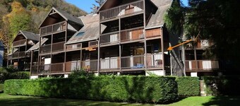 T2 à Bagneres de Luchon à 2 pas des Thermes et du Centre Ville Avec Balcon Idéal