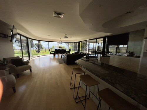 Luxury resort style living on Lake Mulwala with breathtaking views & pool/sauna!