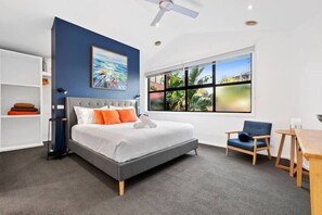 3 dormitoris, planxa i posts de planxar, wifi gratuïta i roba de llit 