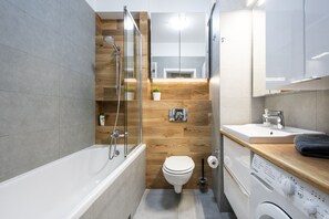 Monolocale Business | Bagno | Asciugacapelli, asciugamani, sapone, carta igienica