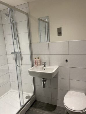 Apartment | Bathroom