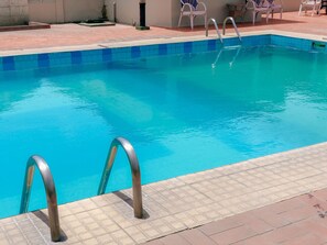 3 albercas al aire libre