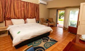 Decoración personalizada, muebles diferentes y wifi gratis 