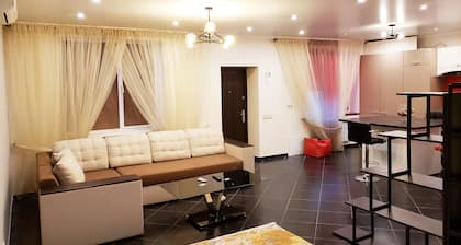 Entire First Level of Villa DT w/free WiFi and Parking