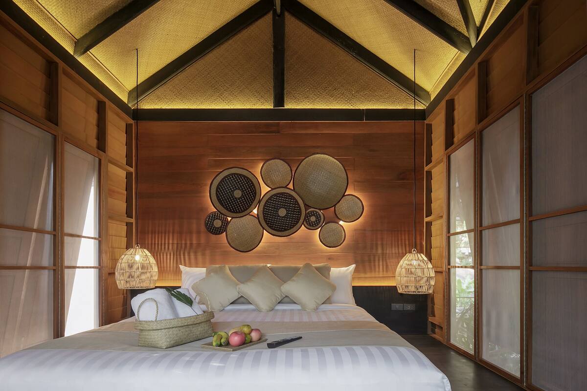Garden of Eden | In-room safe, desk, cribs (free), WiFi (free)