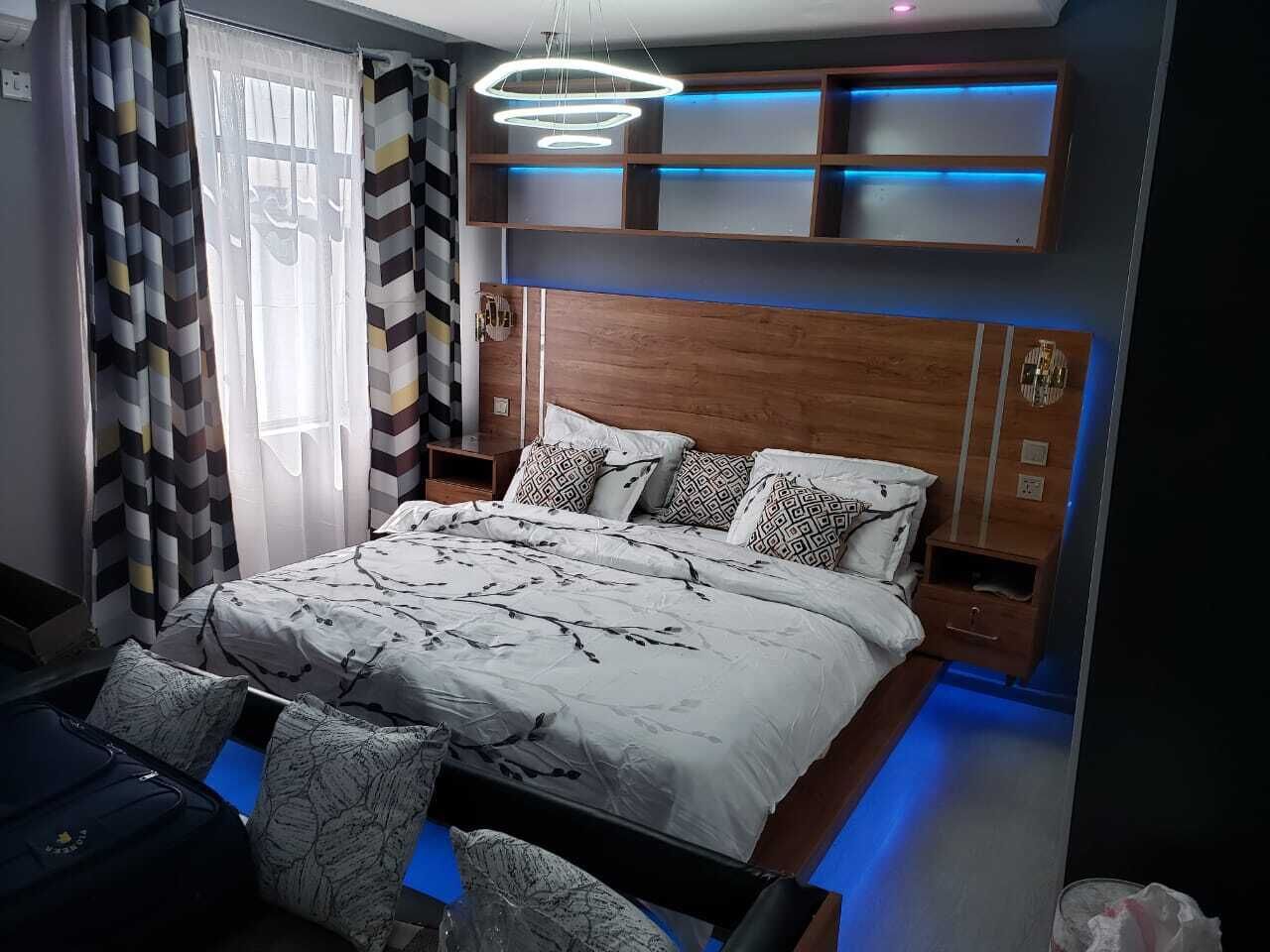 1 soverom, skrivebord, strykejern/-brett og wi-fi (inkludert)