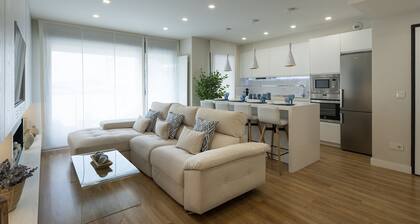 Cozy apartment with pool and parking