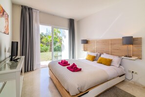 2 Schlafzimmer, Schreibtisch, Bügeleisen/Bügelbrett, kostenloses WLAN