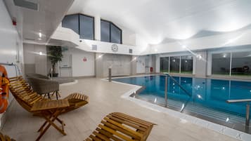 Exercise/lap pool