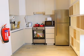 Deluxe Apartment | 1 bedroom, iron/ironing board, free WiFi - ZAPBED House - YWE B7 801 (Abu Dhabi)